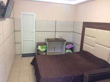  Стандартный трехместный номер в Гостинице Полюс